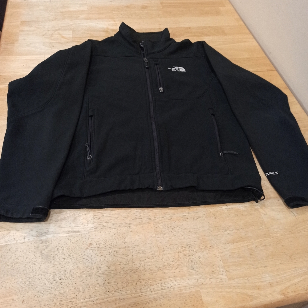 Women's The North Face Apex Soft Shell Jacket Black (size S )